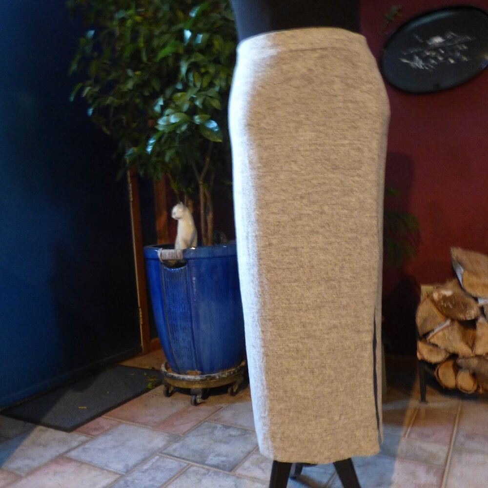 GOTH OFFICE SUPER SOFT FITTED GREY SKIRT WITH SIDE SLIT PIN UP RETRO L 12 14